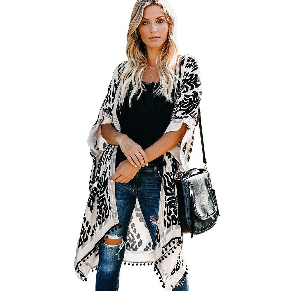 Damernas Luftig Kimono-Cardigan med detaljerat mönster och fransklädd nederkant Mirla-Eva Jonsson