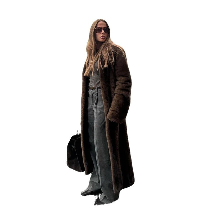 Damernas Lyxig Konstpälsrock med bred passform och eleganta detaljer Eva Jonsson-Eva Jonsson