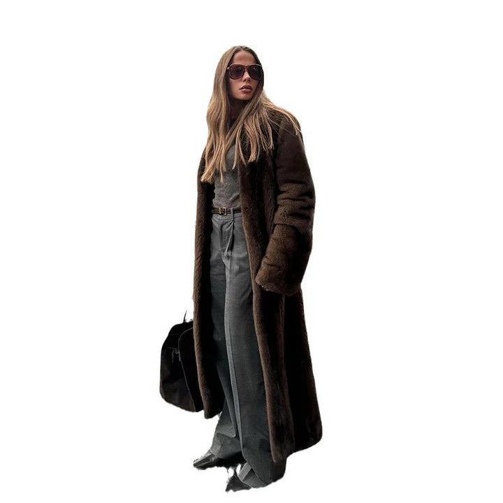 Damernas Lyxig Konstpälsrock med bred passform och eleganta detaljer Eva Jonsson-Eva Jonsson