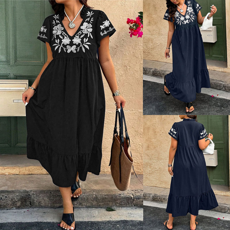 Damernas Maxiklänning med blommönster broderi och voluminös kjol Eva Jonsson-Eva Jonsson