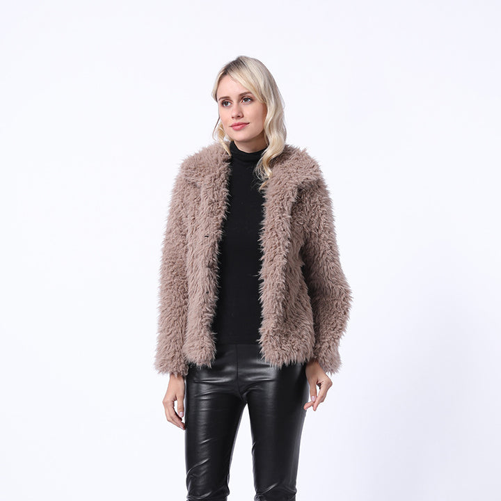 Damernas Mode Konstpälsjacka med elegant krage och sidofickor Mirla-Eva Jonsson