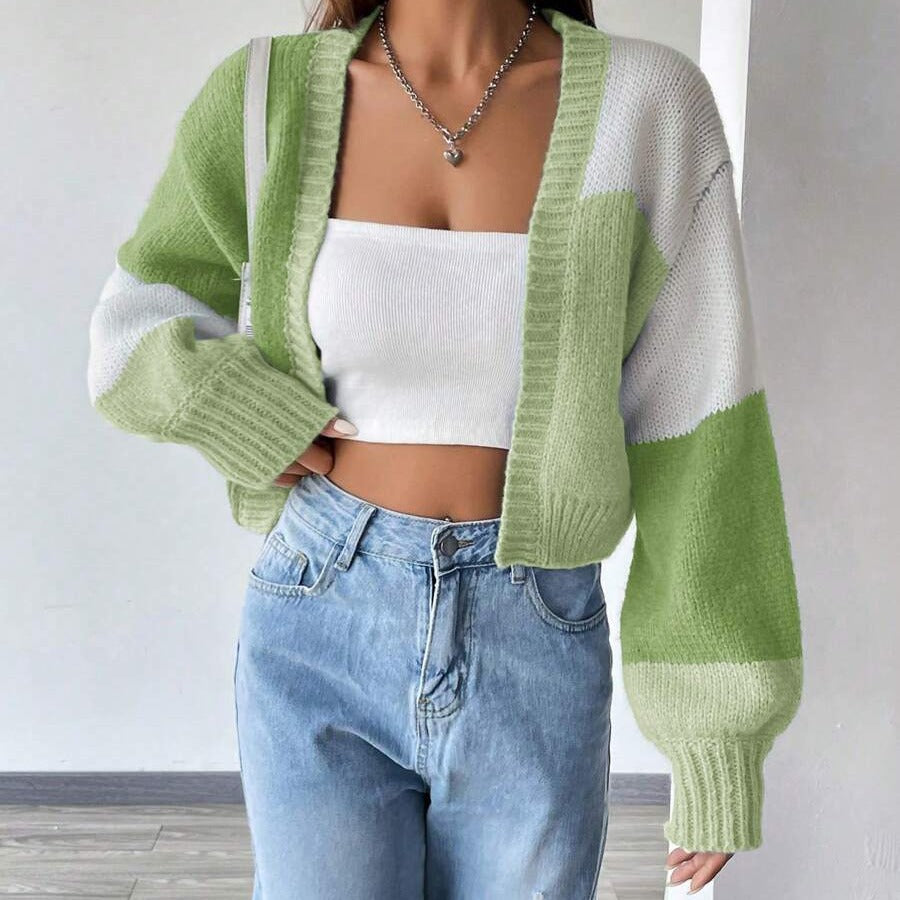 Damernas Moderiktad stickad cardigan i color-block design Eva Jonsson-Eva Jonsson