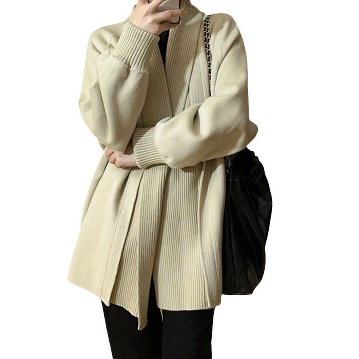 Damernas Moderiktigt Oversized Cardigan med Strukturerad Krage Mirla-Eva Jonsson