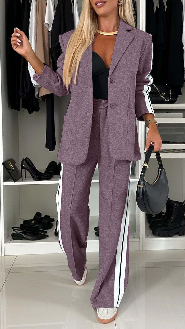 Damernas Moderiktigt Tvådelad med Elegant Jacka och Bekväm Byxa Mirla-Eva Jonsson