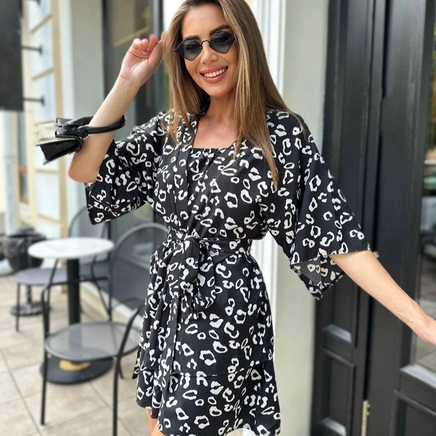 Damernas Modet Set av cropped topp och lösa shorts med djurmönster Eva Jonsson-Eva Jonsson