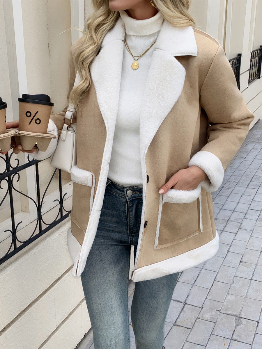 Damernas Modiska väst med mjukt foder i päls och eleganta fickor Mirla-Eva Jonsson
