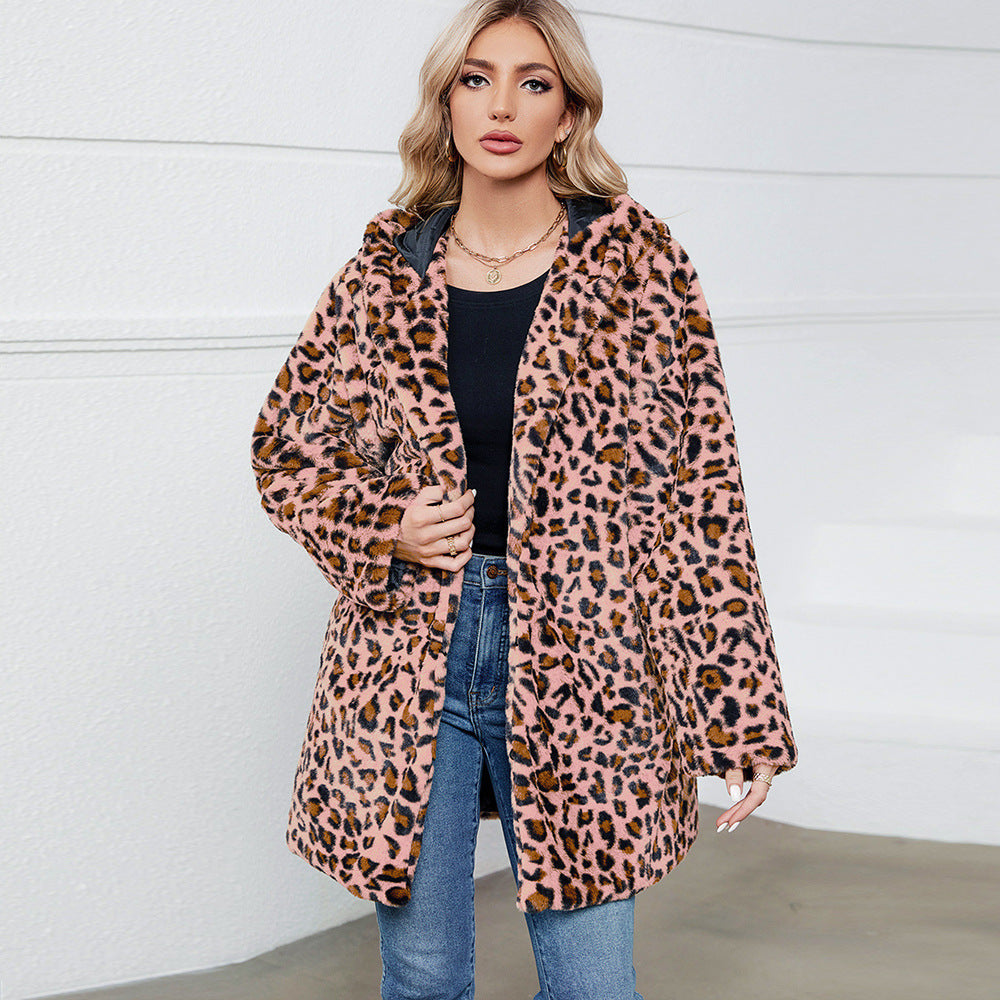 Damernas Mysig Fleecejacka i Leopardmönster Mirla-Eva Jonsson