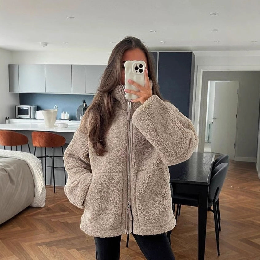 Damernas Mysig Fleecekjacka med hög krage och sammetig textur Mirla-Eva Jonsson