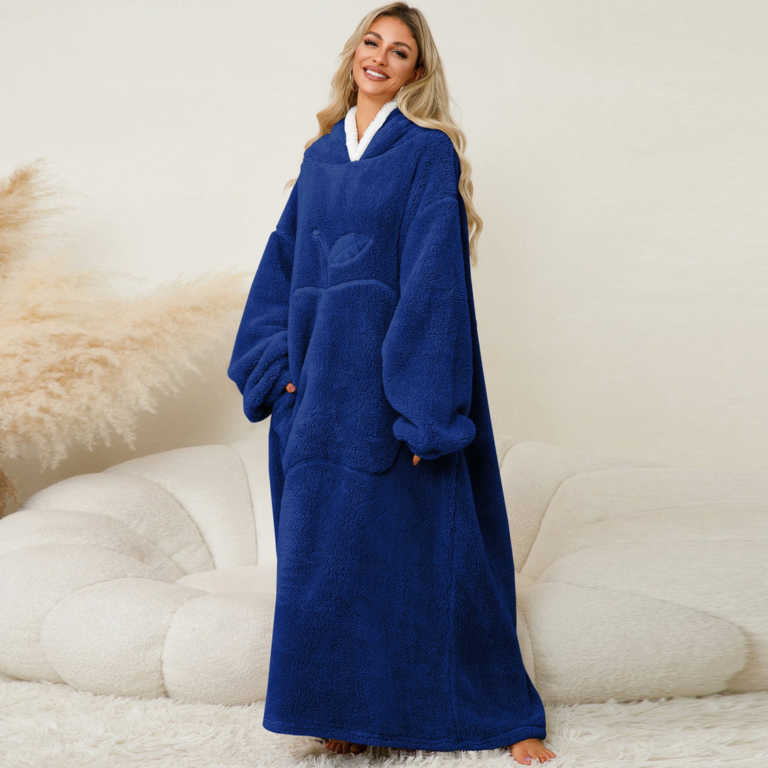 Damernas Mysig Hoodie-Filt med Stora Fickor och Kontrasterande Foder Mirla-Eva Jonsson