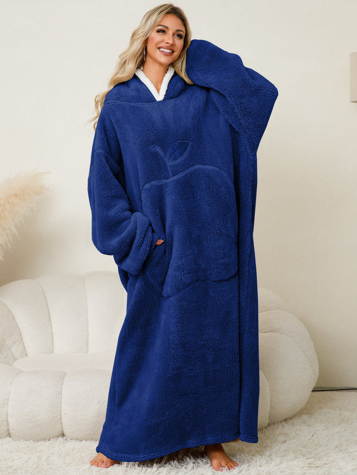 Damernas Mysig Hoodie-Filt med Stora Fickor och Kontrasterande Foder Mirla-Eva Jonsson