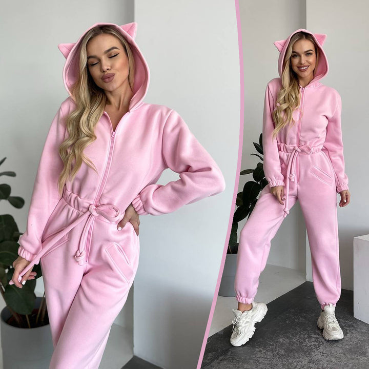 Damernas Mysiga Jumpsuit med Kängurufickor och Djurtassar Mirla-Eva Jonsson