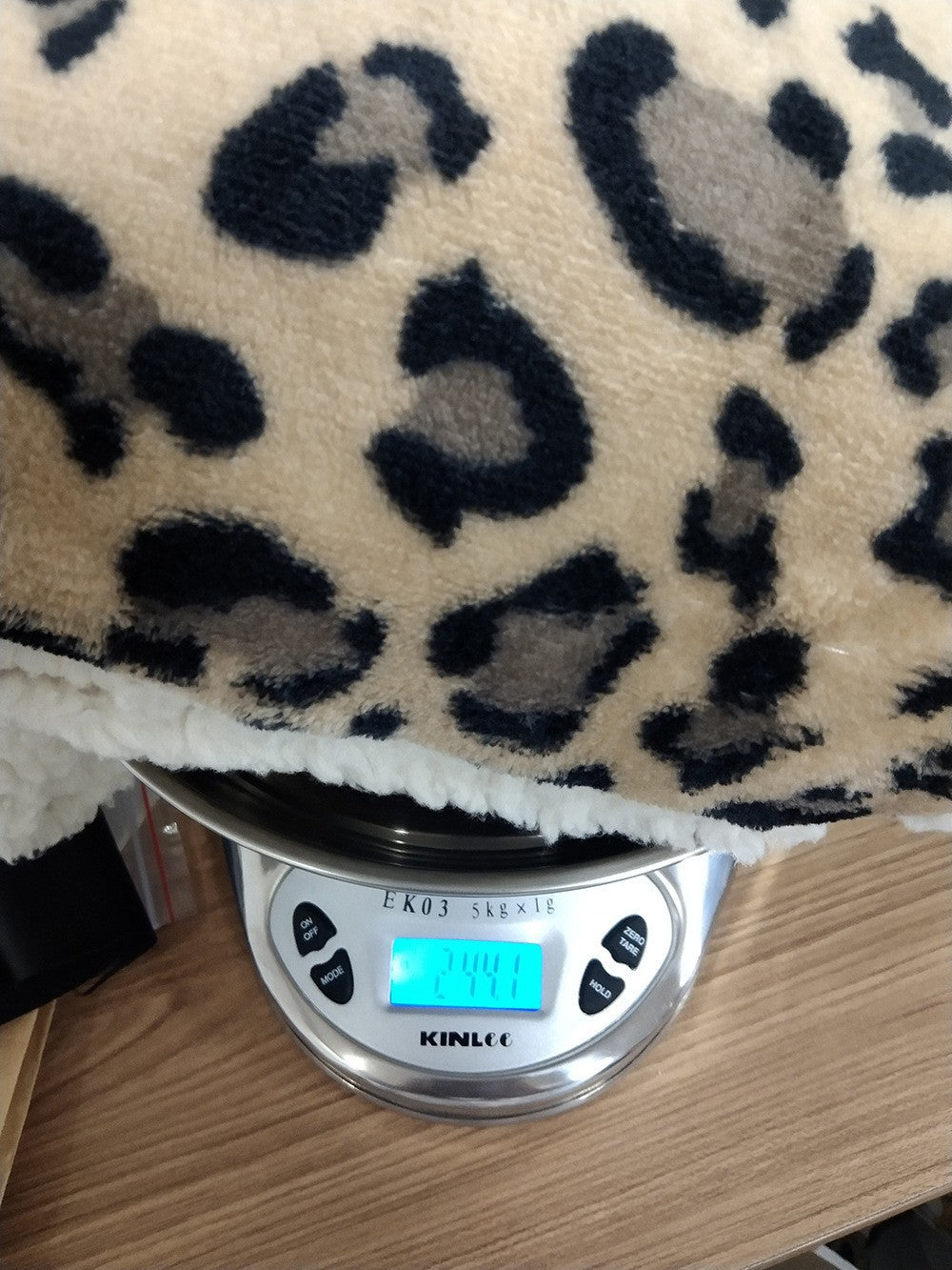 Damernas Mysigt Fleece-Ovan med Mockadetaljer Eva Jonsson-Eva Jonsson