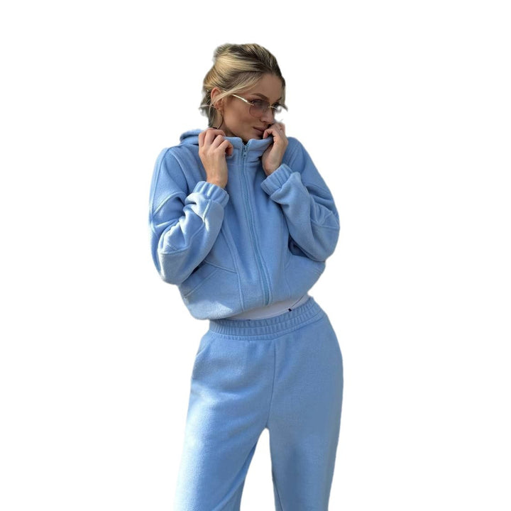 Damernas Mysigt Fritidsoutfit med Hoodie och Bekväma Joggingbyxor Mirla-Eva Jonsson