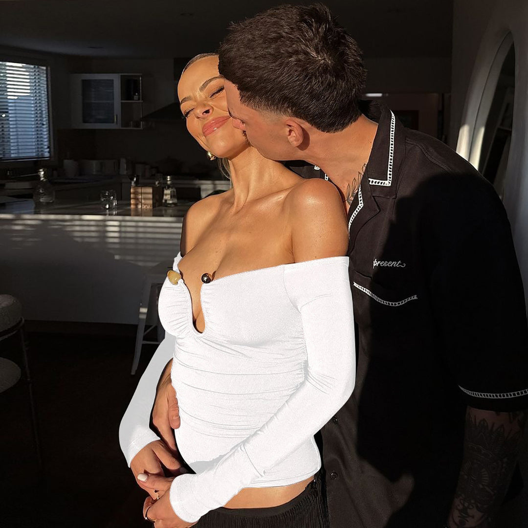 Damernas Off-Shoulder Top med rynkor och dekorativt utringning Mirla-Eva Jonsson