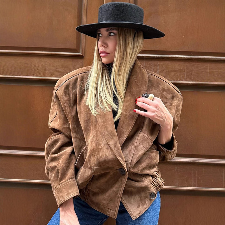 Damernas Oversize Mockajacka med modern skärning och praktiska fickor Mirla-Eva Jonsson