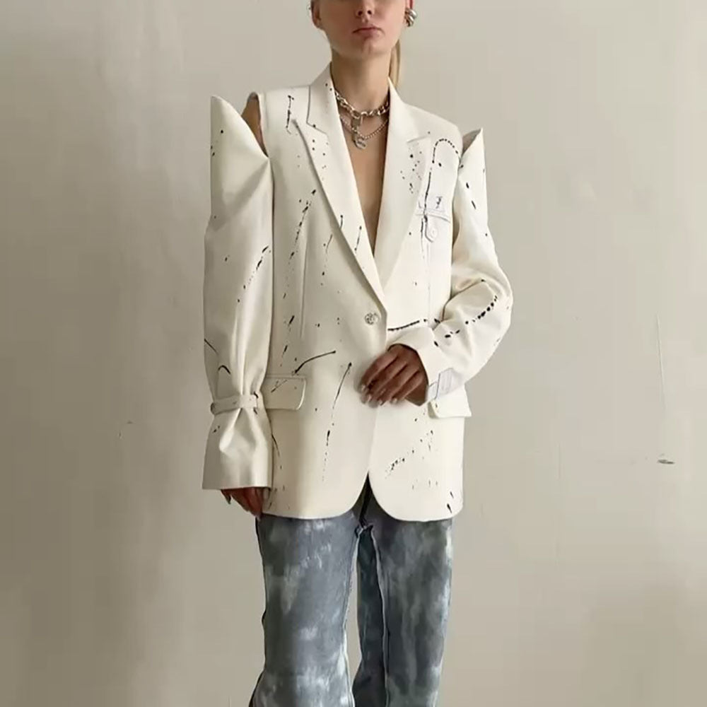 Damernas Oversized Blazer med modern skärning och eleganta detaljer Mirla-Eva Jonsson