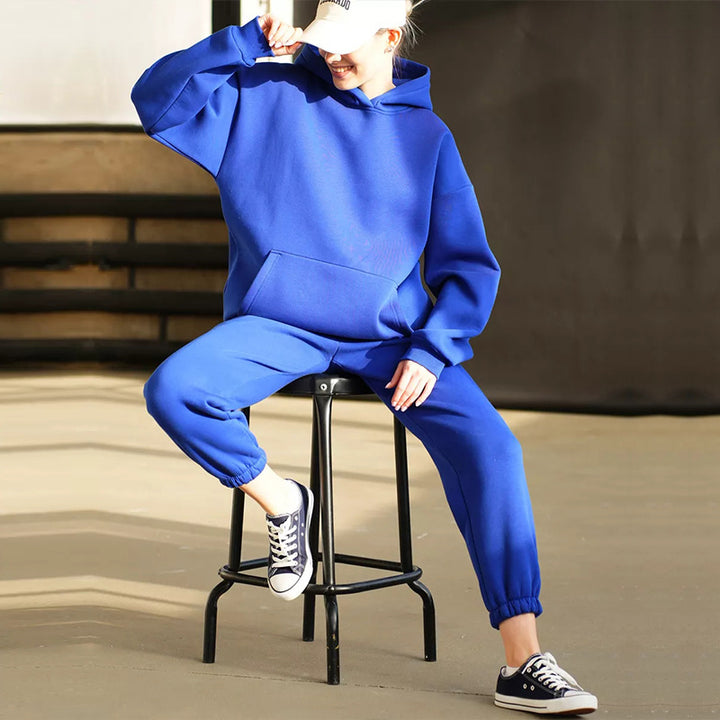Damernas Oversized Hoodie Sweatset med praktiska fickor Mirla-Eva Jonsson
