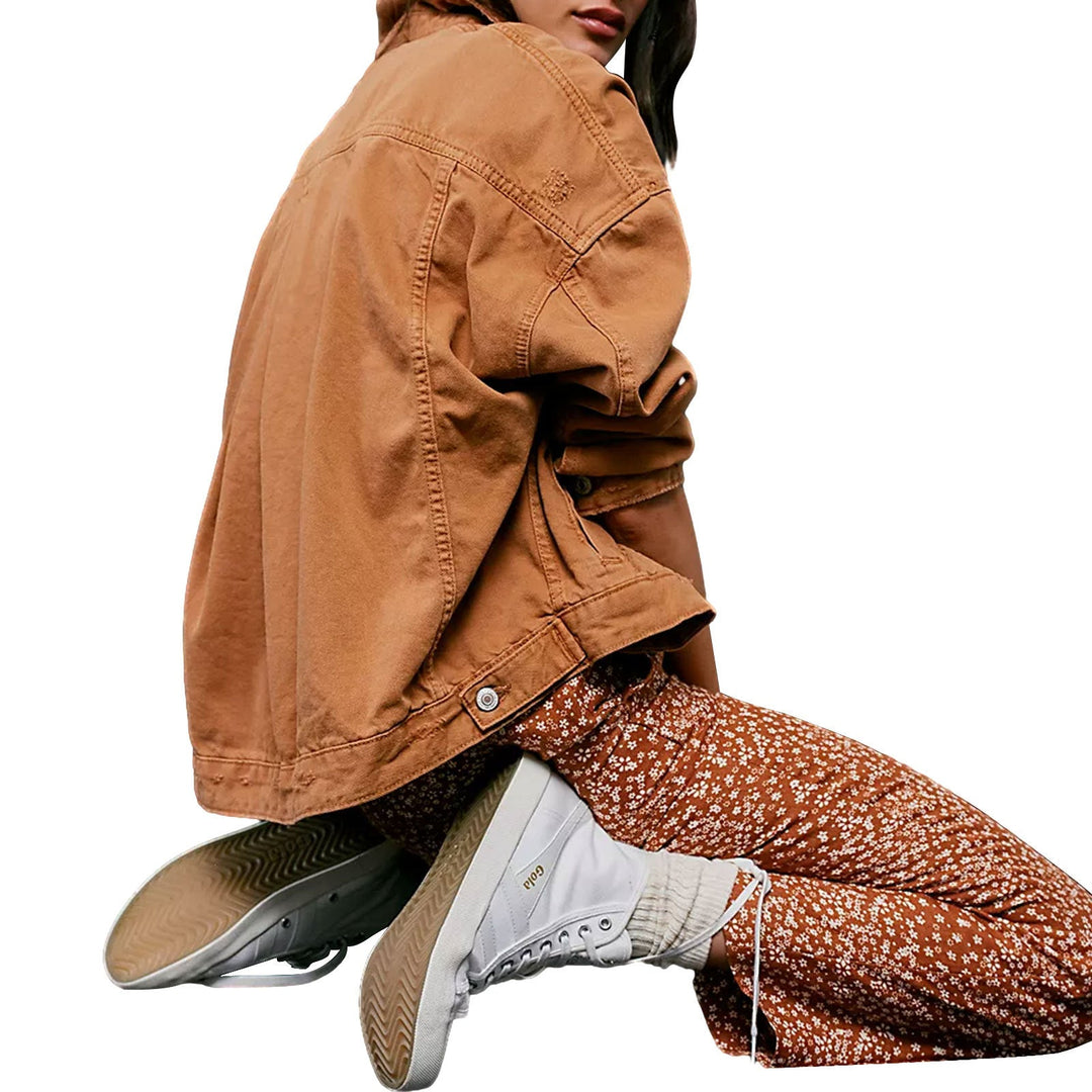 Damernas Oversized Jeanjacka med Fransig Kant och Lätt Skärning Mirla-Eva Jonsson