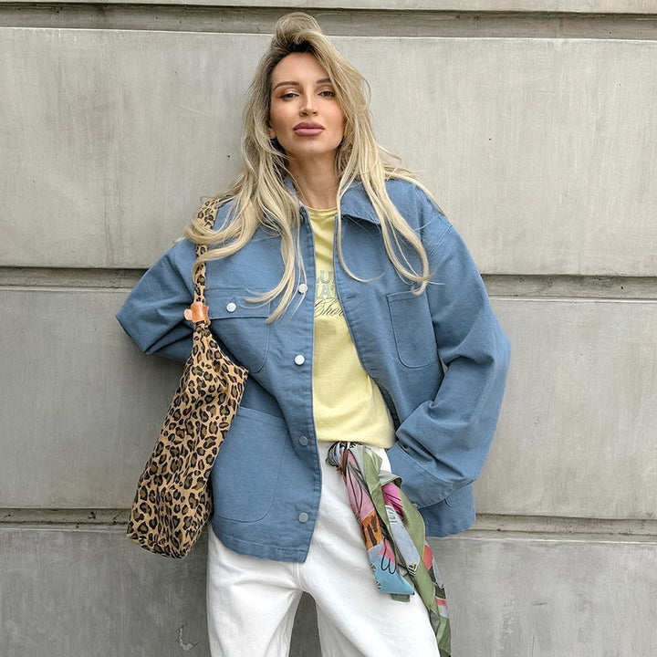 Damernas Oversized Jeansjacka med påsydda fickor och modern passform Mirla-Eva Jonsson