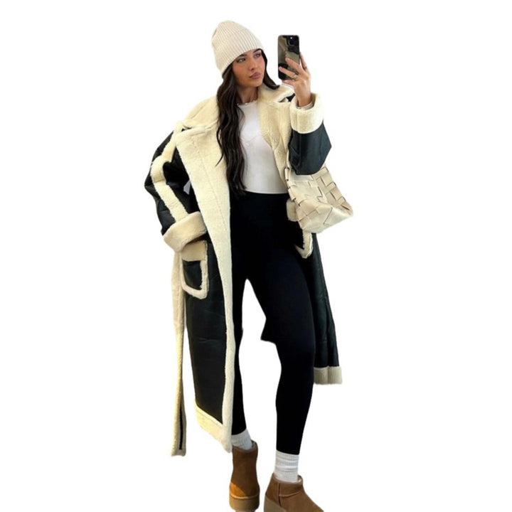 Damernas Oversized Konstpälsjacka med fickor och elegant snitt Mirla-Eva Jonsson