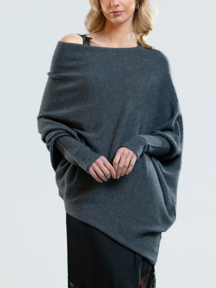 Damernas Oversized Stickad Tröja med Off-Shoulder Design Mirla-Eva Jonsson