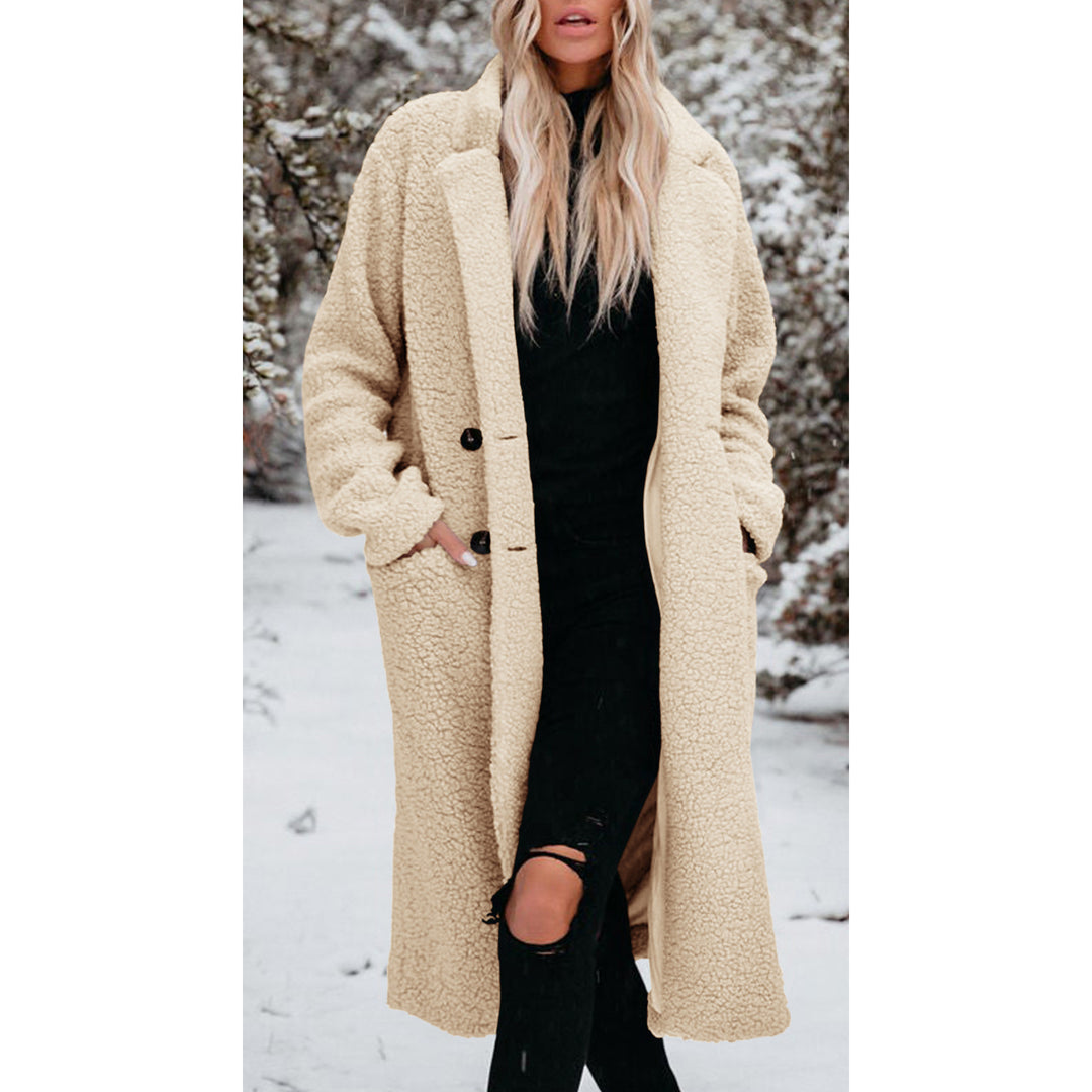 Damernas Oversized Teddy-kappa med knäppning och praktiska fickor Eva Jonsson-Eva Jonsson