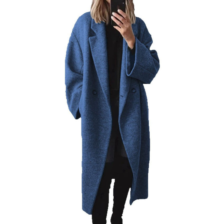 Damernas Oversized Ullkappa med elegant snitt och praktiska fickor Mirla-Eva Jonsson
