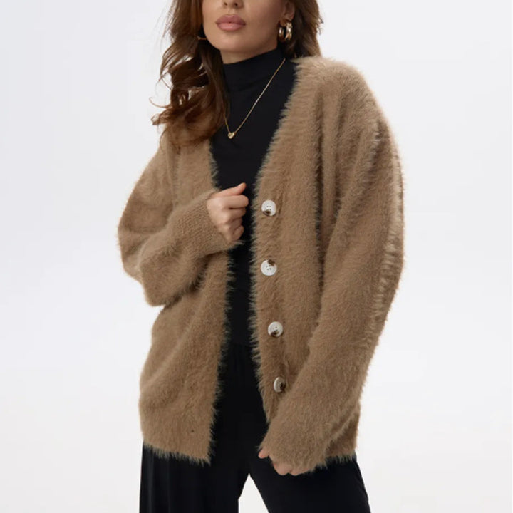 Damernas Plufsig Cardigan med Pärlknappar och Lätt Passform Eva Jonsson-Eva Jonsson