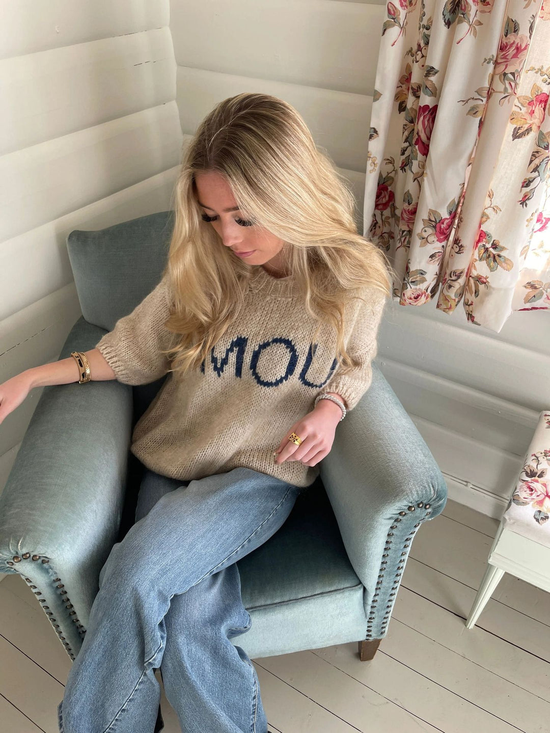 Damernas Rundhalsstickad tröja med oversized passform Mirla-Eva Jonsson