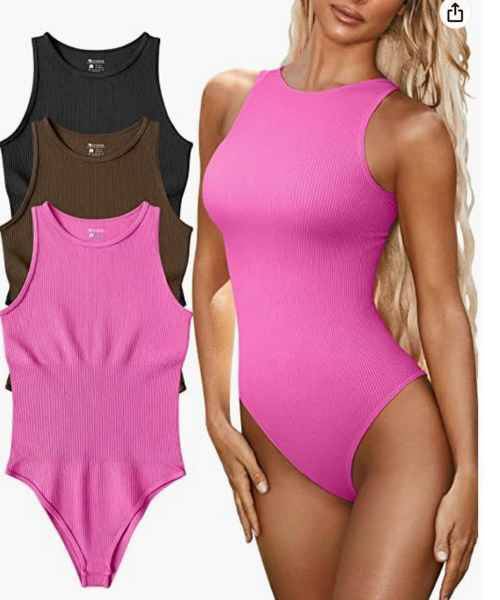 Damernas Sömlös Baddräkt med Sportig Snitt och Ribbad Design Mirla-Eva Jonsson