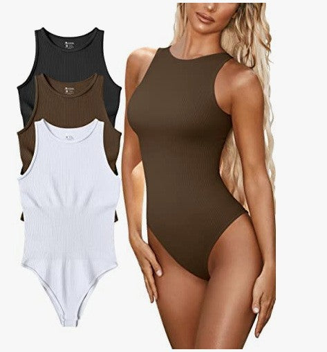 Damernas Sömlös Baddräkt med Sportig Snitt och Ribbad Design Mirla-Eva Jonsson