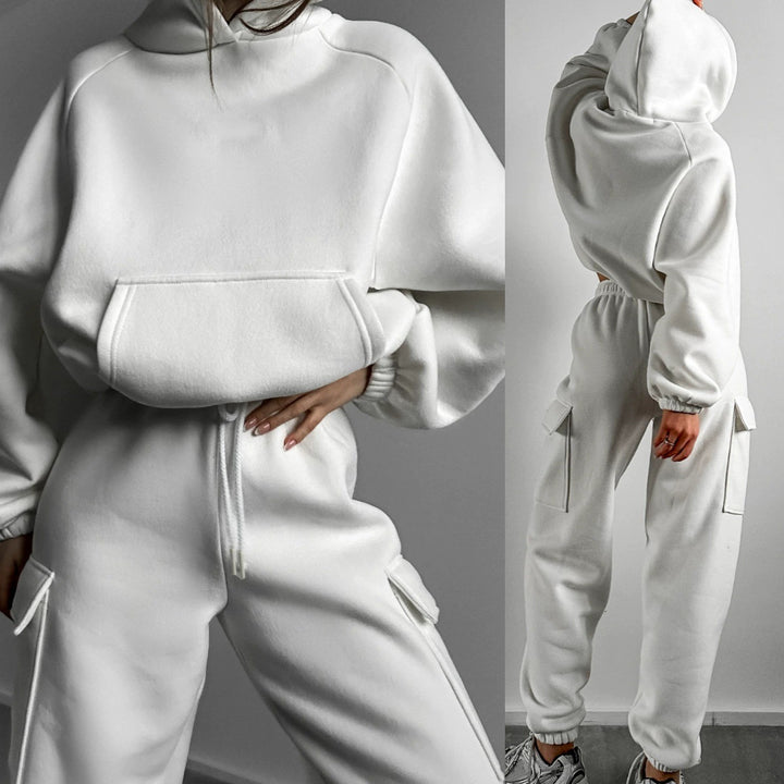 Damernas Sportig Hoodie och Cargo-byxa Set Mirla-Eva Jonsson