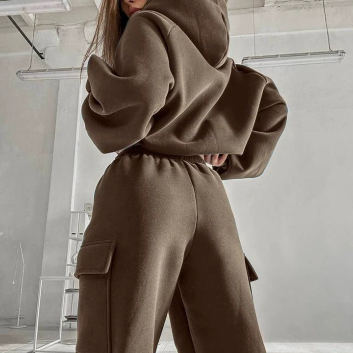 Damernas Sportig Hoodie och Cargo-byxa Set Mirla-Eva Jonsson
