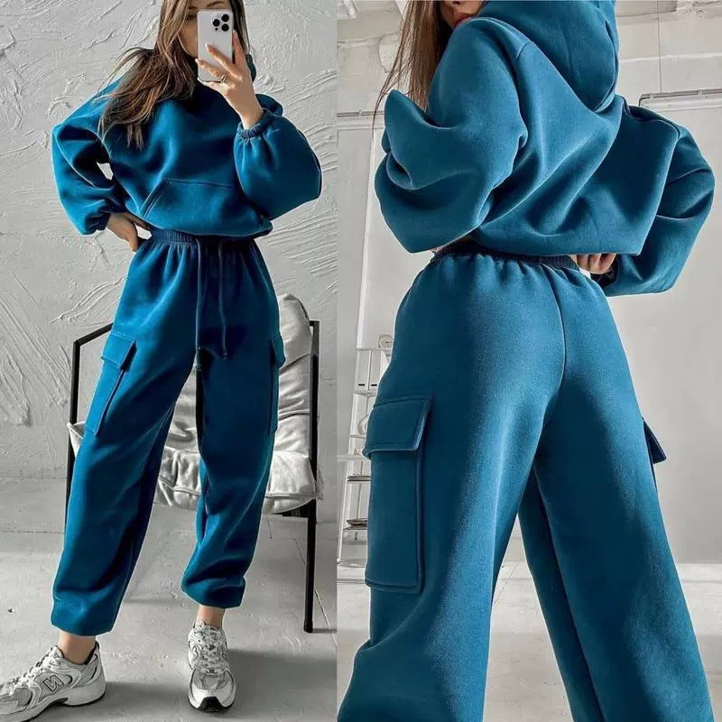 Damernas Sportig Hoodie och Cargo-byxa Set Mirla-Eva Jonsson