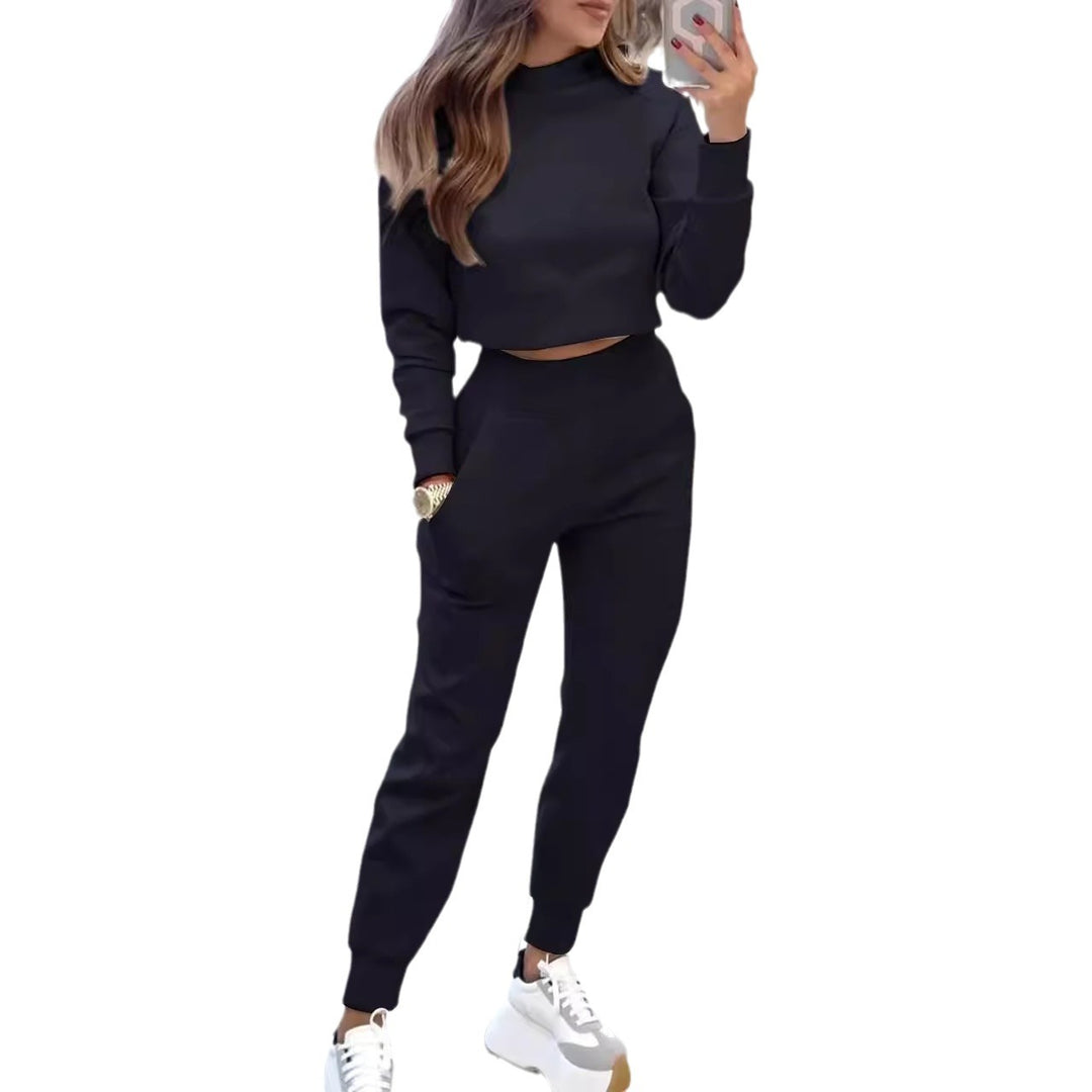 Damernas Sportig Lounge-set med kort topp och elastiska byxor Mirla-Eva Jonsson