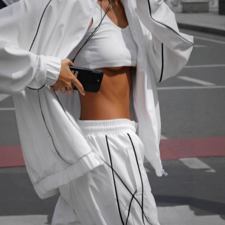 Damernas Sportig Oversized Jacka med vida Byxor och andningsbart Top Mirla-Eva Jonsson