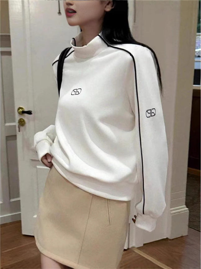 Damernas Sportig Turtle Neck Tröja med Kontrastsömmar Mirla-Eva Jonsson