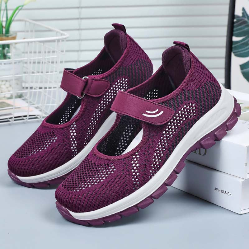 Damernas Sportiga Slip-On Sneakers med Justerbar Rem och Andningsbar Ovanmaterialstruktur Mirla-Eva Jonsson