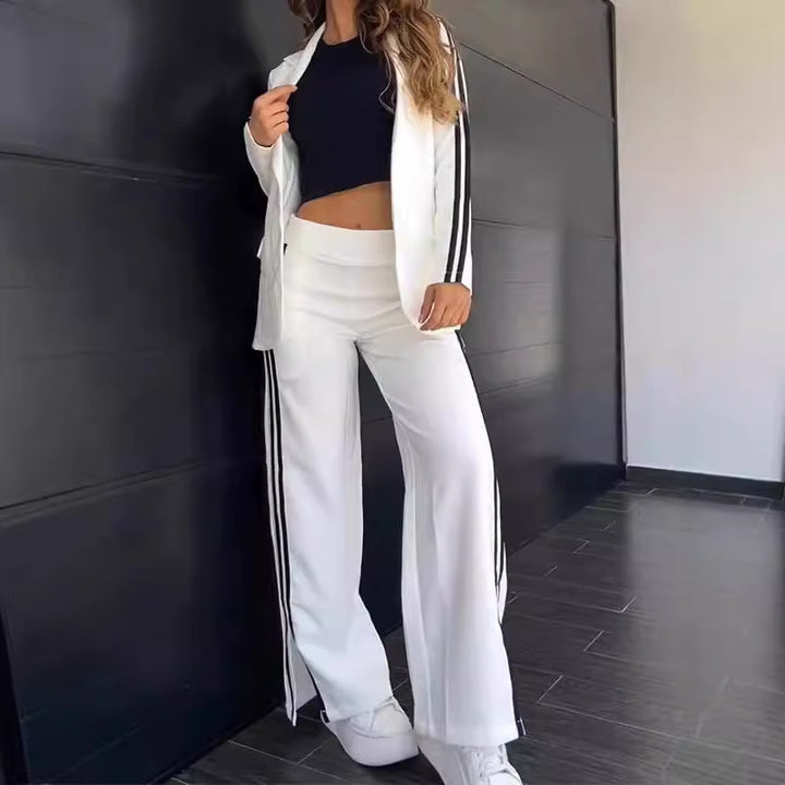 Damernas Sportigt Affärsset med Blazer och Vid Byxlinning Mirla-Eva Jonsson