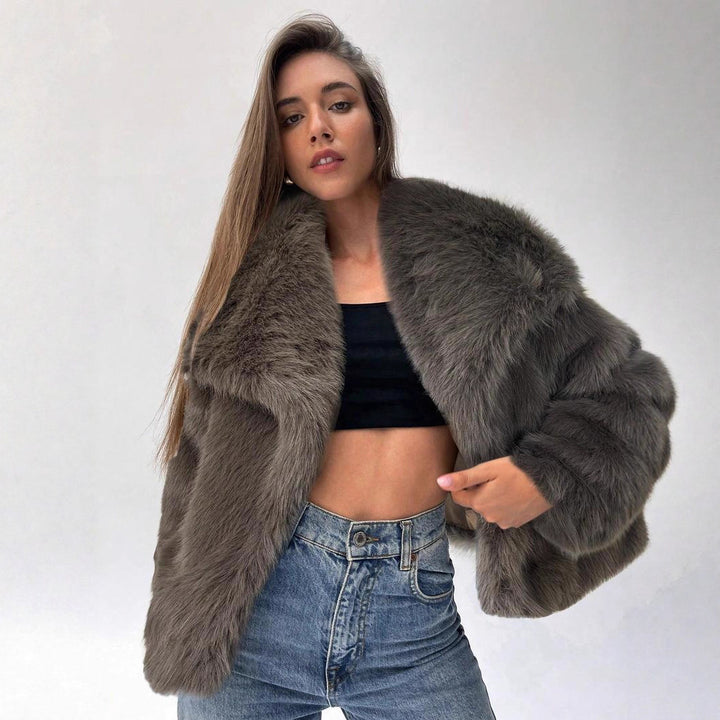 Damernas Trendig Konstpäls-Cropped-Jacka med voluminösa ärmar Mirla-Eva Jonsson