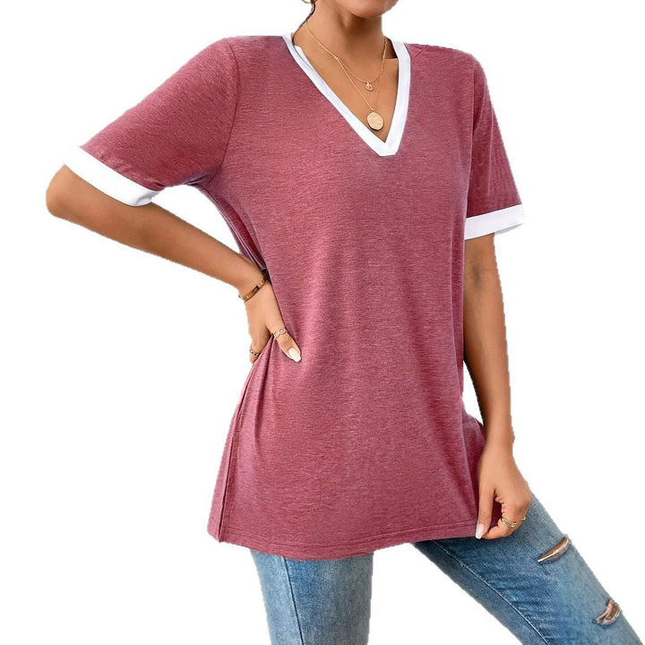 Damernas V-hals T-shirt med kontrastärmar och bekväm passform Mirla-Eva Jonsson