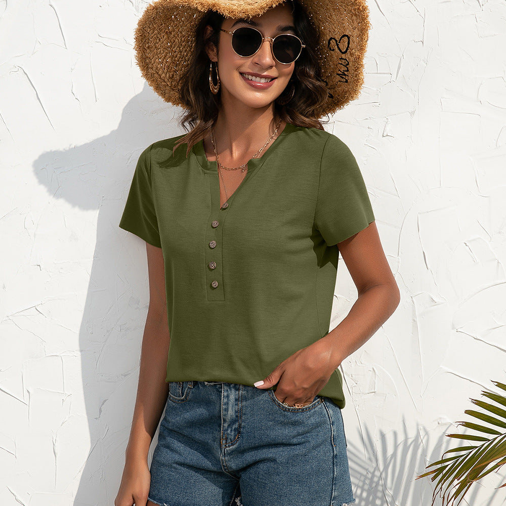 Damernas avslappnade Henley T-shirt med knapplösningar och rund halsringning Eva Jonsson-Eva Jonsson