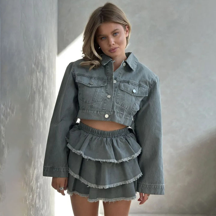 Damernas avslappnade denim-crop-top och volangkjol-set Mirla-Eva Jonsson