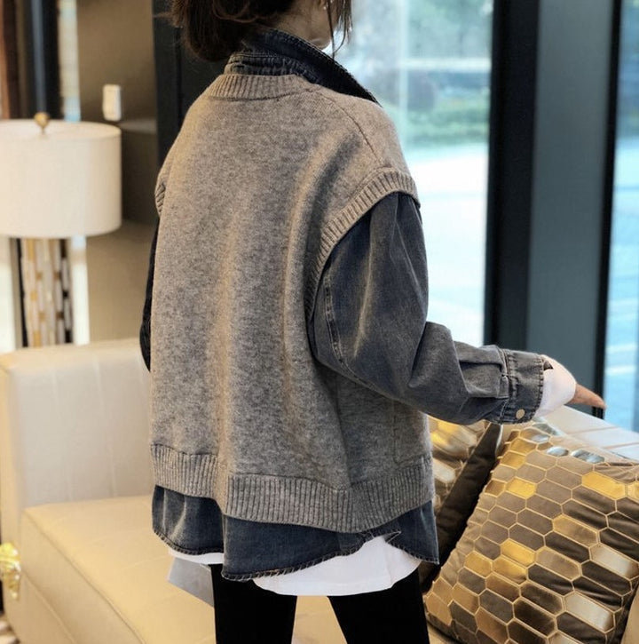 Damernas avslappnade denimjacka med strukturerad stickdesign Mirla-Eva Jonsson