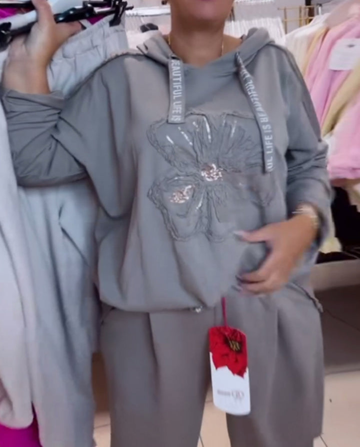 Damernas avslappnade hoodie med delikat blommönster och högkvalitativ broderi Mirla-Eva Jonsson