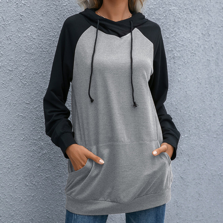 Damernas avslappnade hoodie med fickor och sportig raglanpassform Eva Jonsson-Eva Jonsson