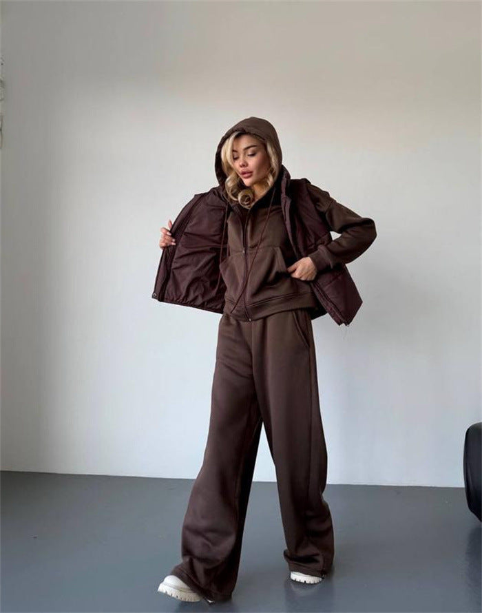 Damernas avslappnade hoodie med vida byxor Mirla-Eva Jonsson