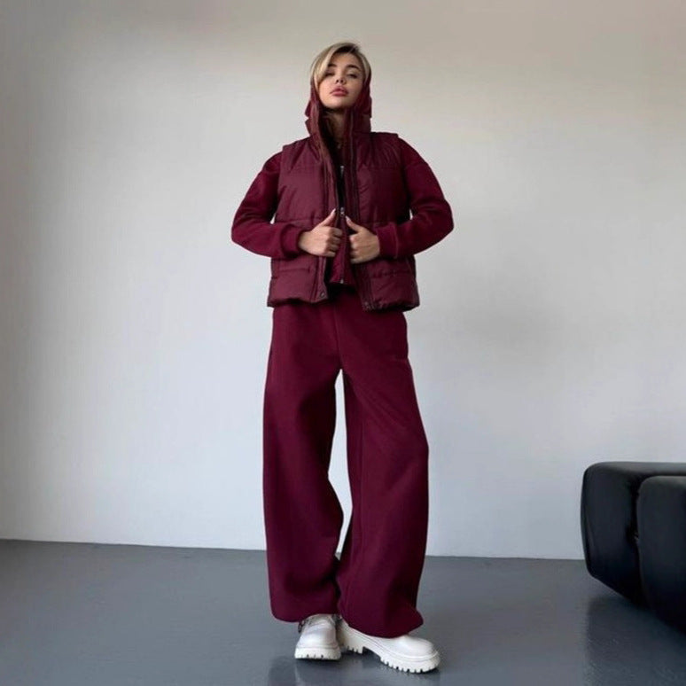Damernas avslappnade hoodie med vida byxor Mirla-Eva Jonsson