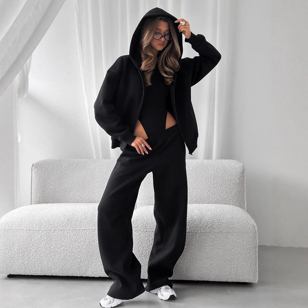 Damernas avslappnade hoodie och joggingset Mirla-Eva Jonsson