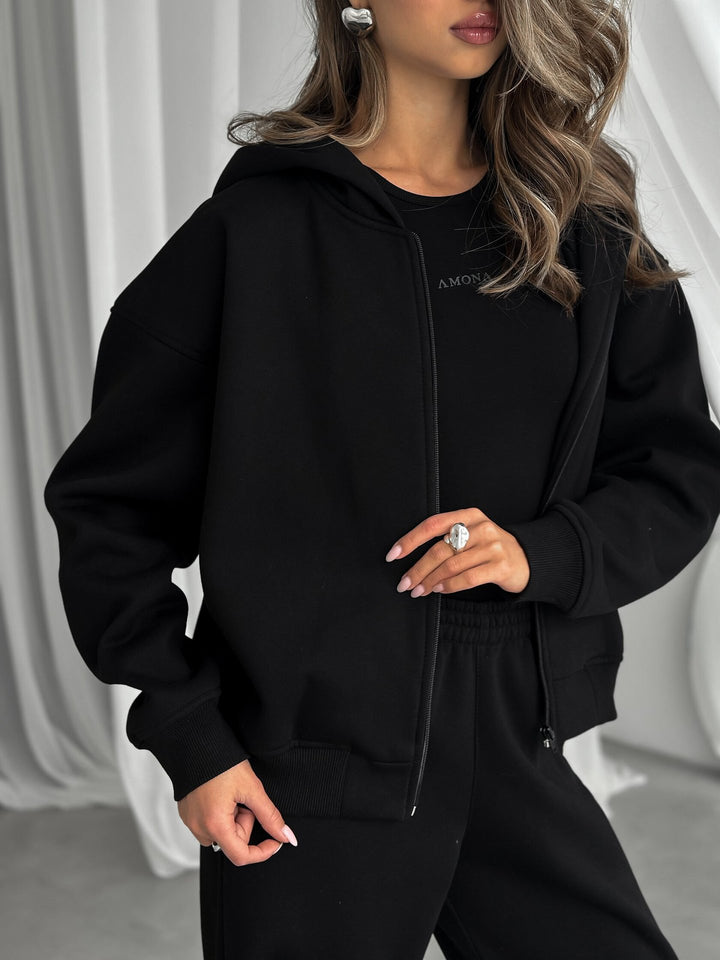 Damernas avslappnade hoodie och joggingset Mirla-Eva Jonsson